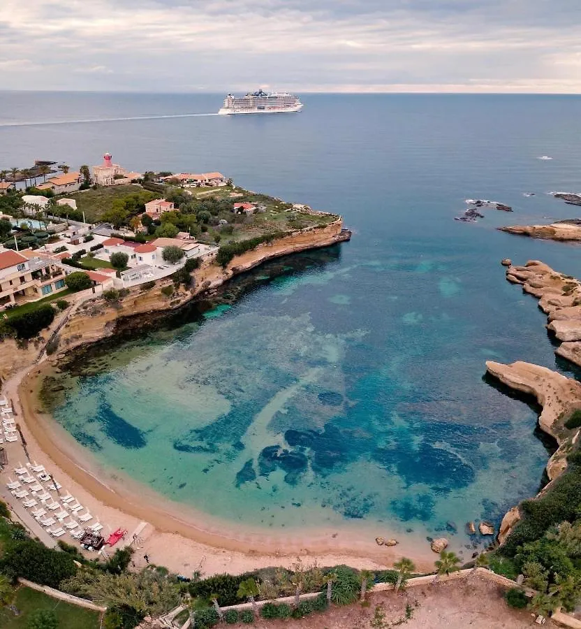 Villa Faro Massolivieri Syracuse Italia